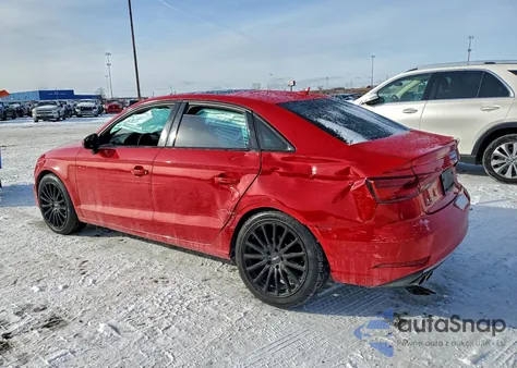 2018 Audi A3 Premium z USA, uszkodzony, nr VIN WAUAUGFF2J1011376